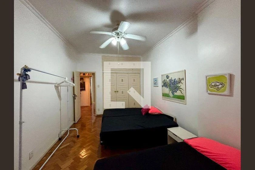 Apartamento amueblado con 3 dormitorios y cocina cerrada — photo 21