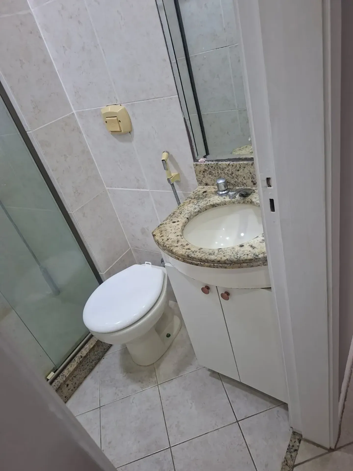 75 m² apartment with 3 bedrooms and a balcony — photo 40