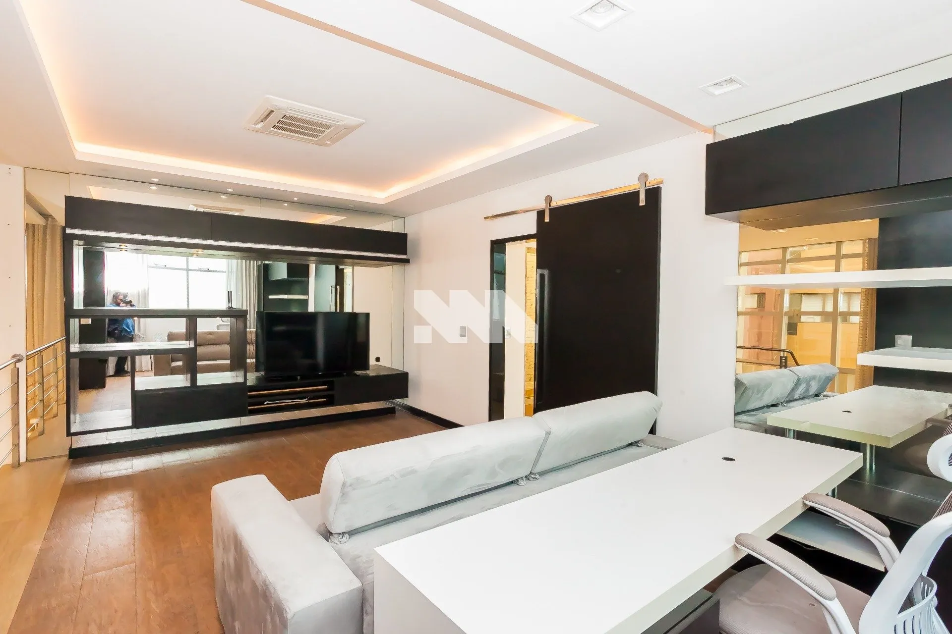 Furnished 154 m² apartment on the 9th floor — photo 10