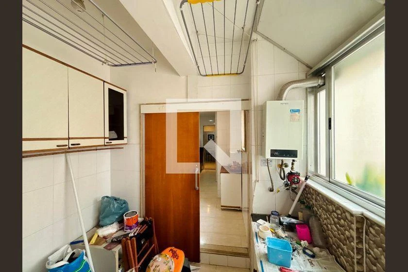 Apartamento mobiliado com 3 quartos e 105 m² — photo 30