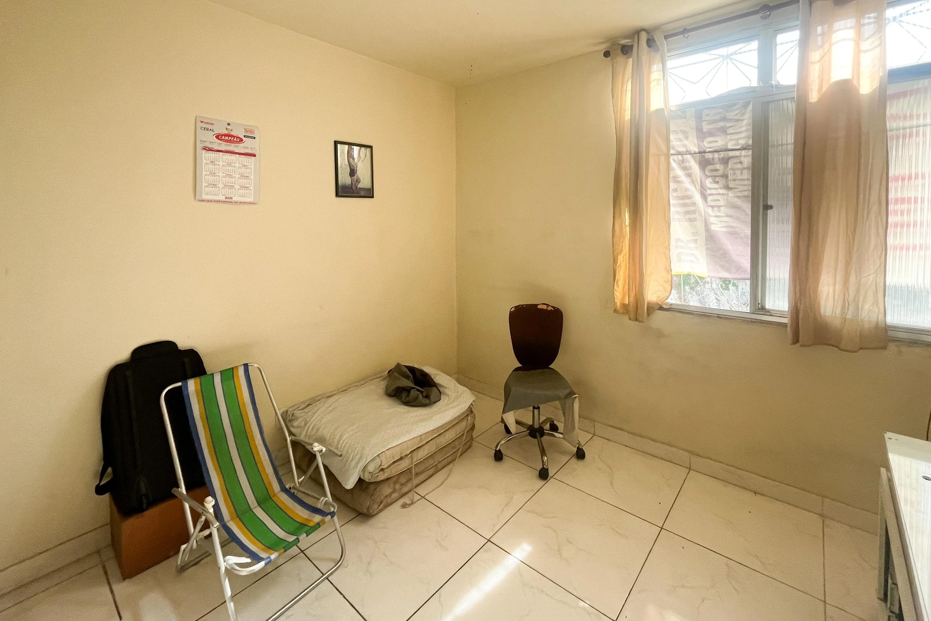 Apartamento amueblado de 2 dormitorios con 1 baño y 1 plaza — photo 15