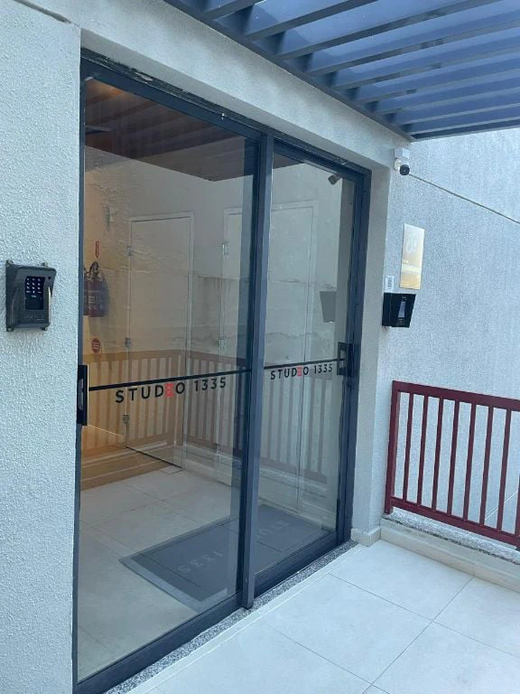 Furnished studio of 38 m² with 1 bedroom and 1 parking space — photo 21