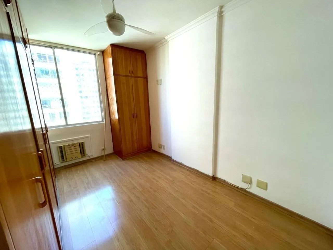2-bedroom apartment with a balcony — photo 6