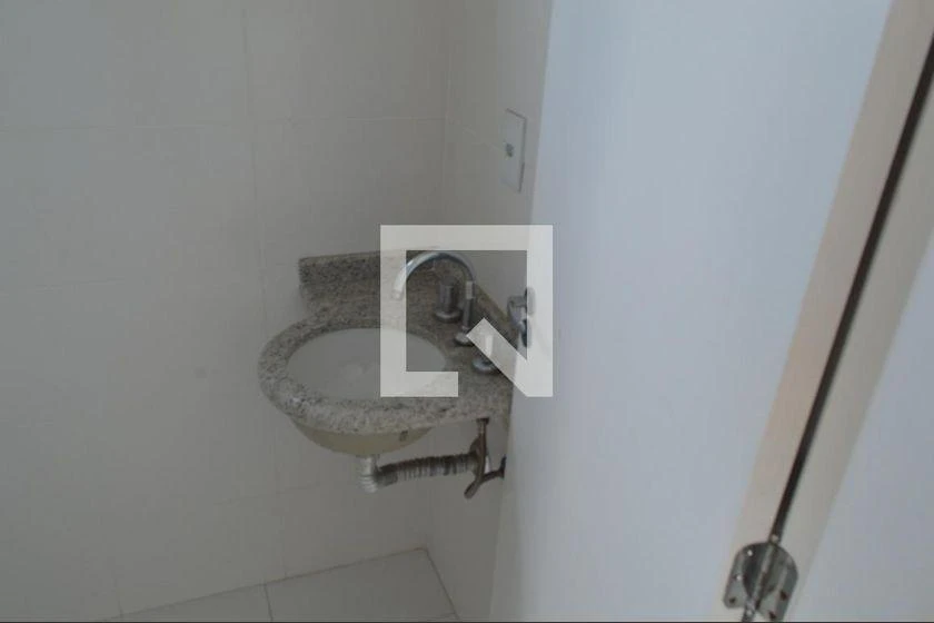 4-bedroom apartment with 1 parking spot and 78 m² — photo 32