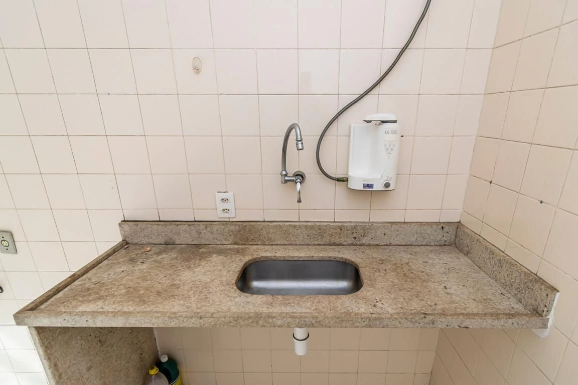 Квартира з 2 спальнями та окремою кухнею — photo 13