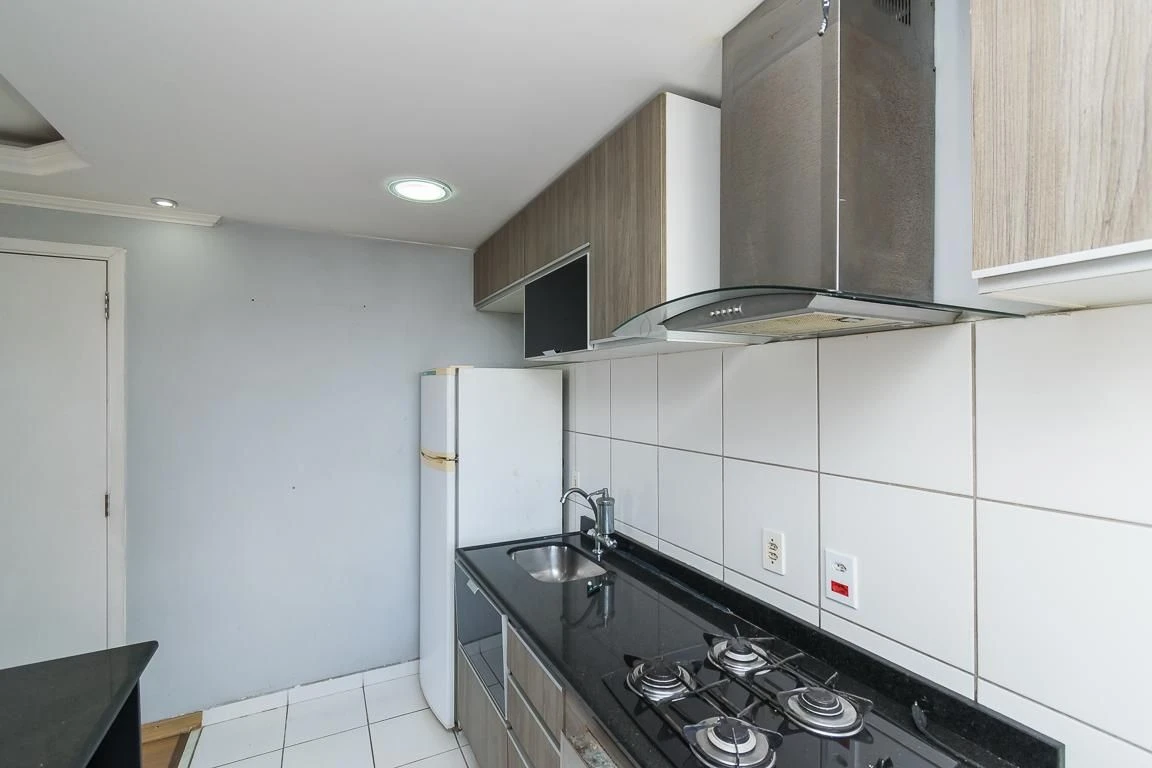 Apartamento amueblado con 2 dormitorios y balcón — photo 17