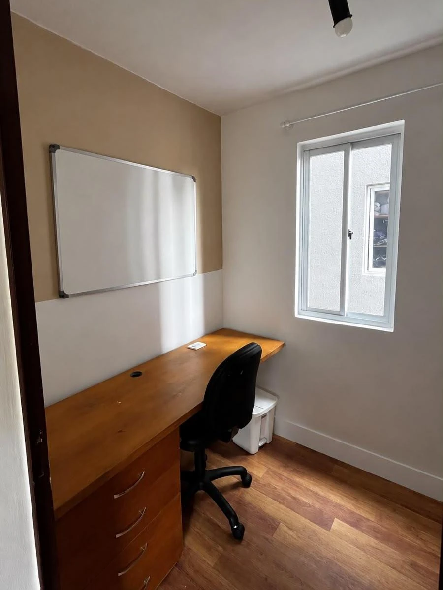 3-bedroom apartment with a home office — photo 16