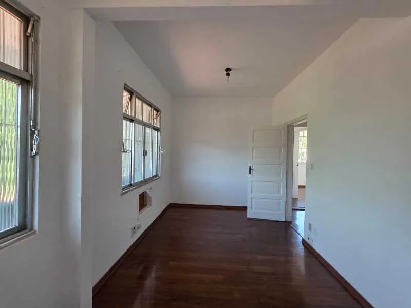 Residential apartment with 3 bedrooms and 2 bathrooms — photo 16
