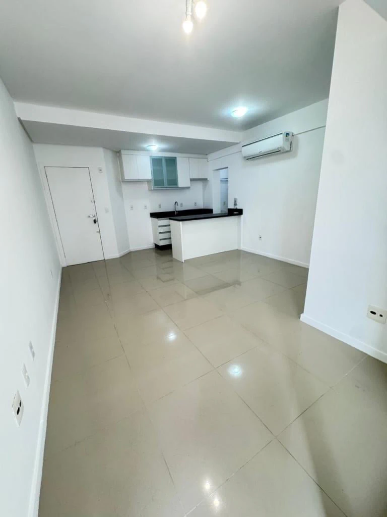 Walk-in closet in a 2-bedroom apartment, 65 m² — photo 3