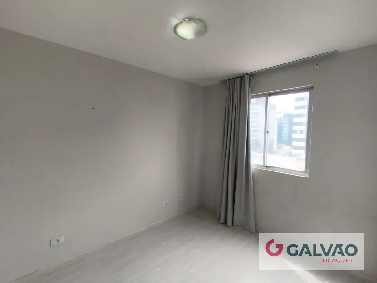 Furnished 1-bedroom apartment with open-plan kitchen — photo 5