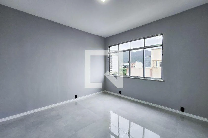 250 m² apartment with a mountain view and a walk-in closet — photo 46