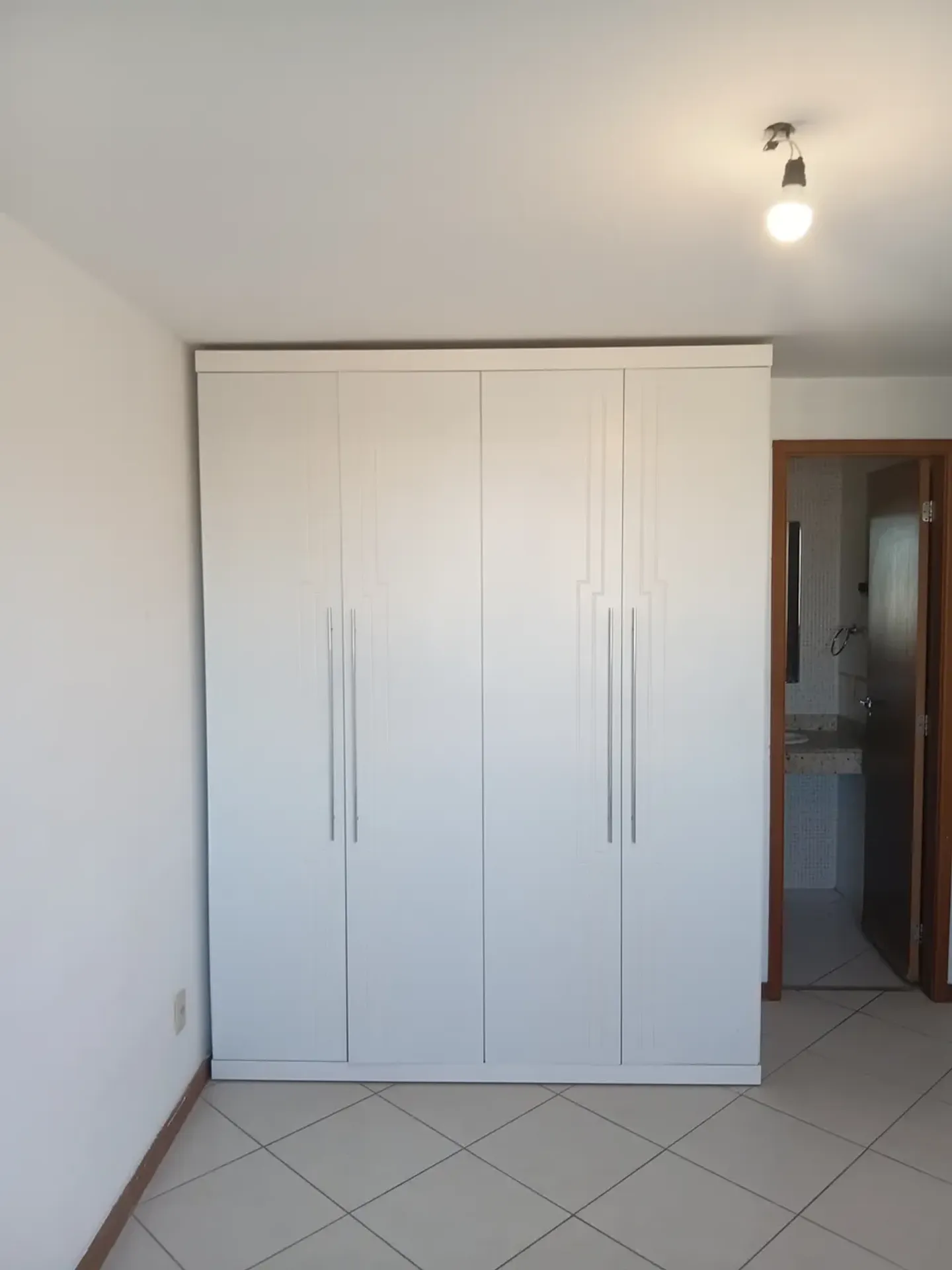 3-bedroom apartment with built-in wardrobes — photo 26