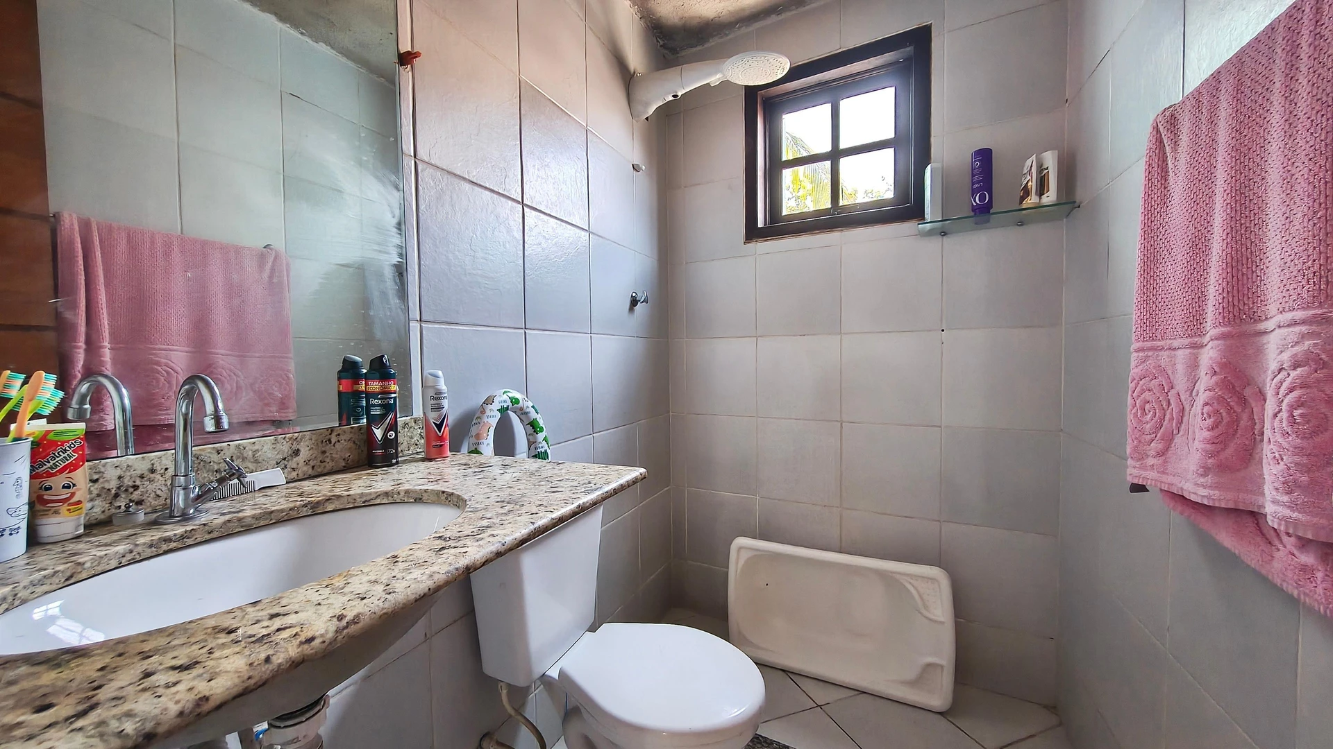 Дом 300 м² с садом и грилем на балконе — photo 31