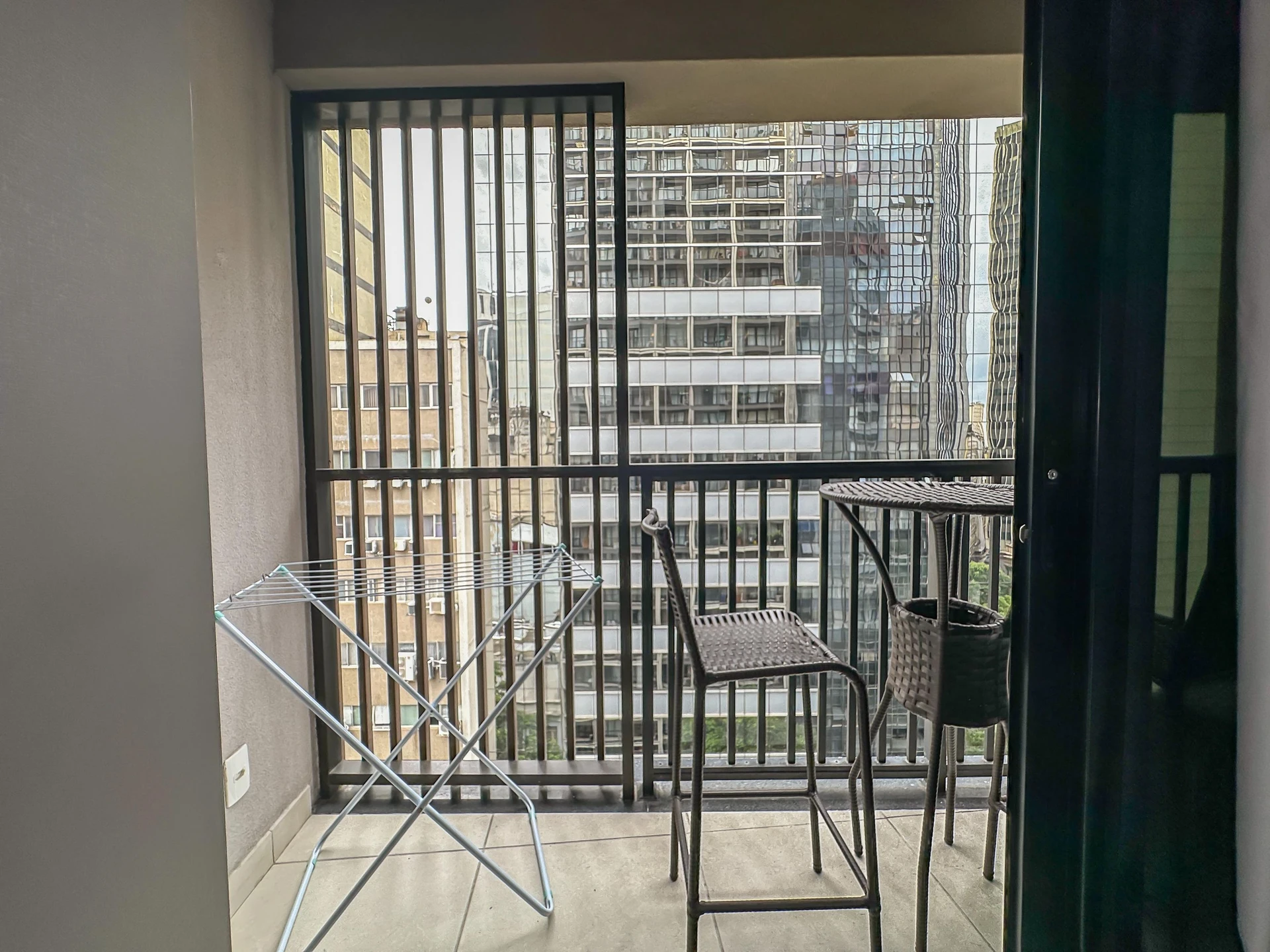 Furnished studio, 35 m², with a dishwasher — photo 18