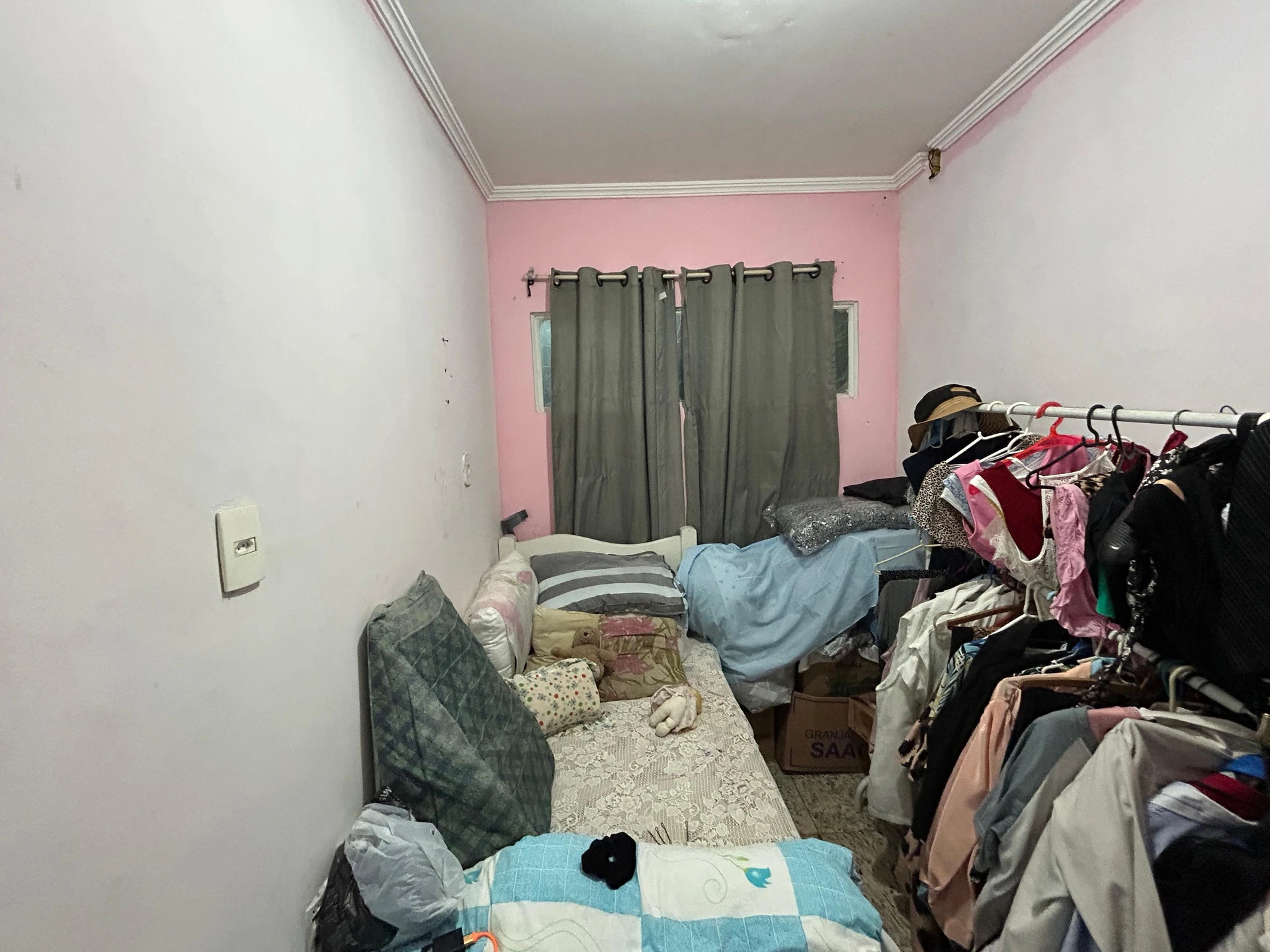 Casa com 4 quartos e varanda fechada de vidro — photo 26