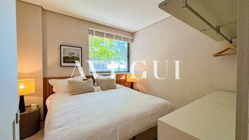 Furnished apartment with 3 bedrooms and 5 bathrooms — photo 2