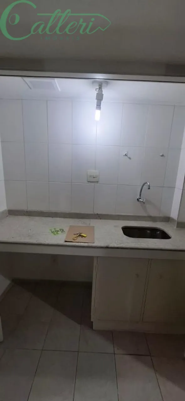 1-bedroom 1-bath apartment with no parking space — photo 6