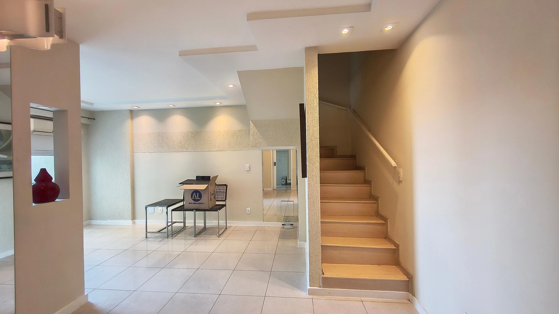 Rent-ready 2-bedroom apartment with balcony — photo 7