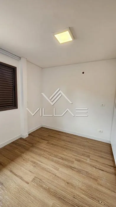 4-bedroom house with a washing machine in Curitiba — photo 25