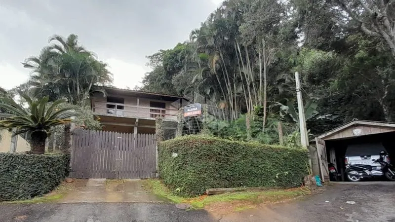 60 m² house with 2 bedrooms, laundry area, parking — photo 3