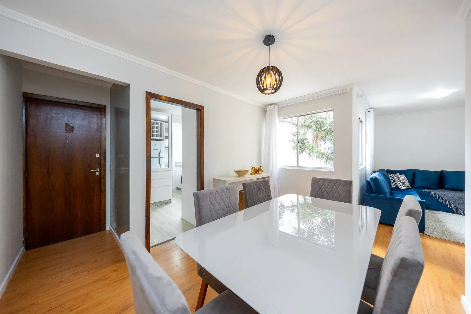 Робоче місце та 2 спальні: квартира 45 м² — photo 8