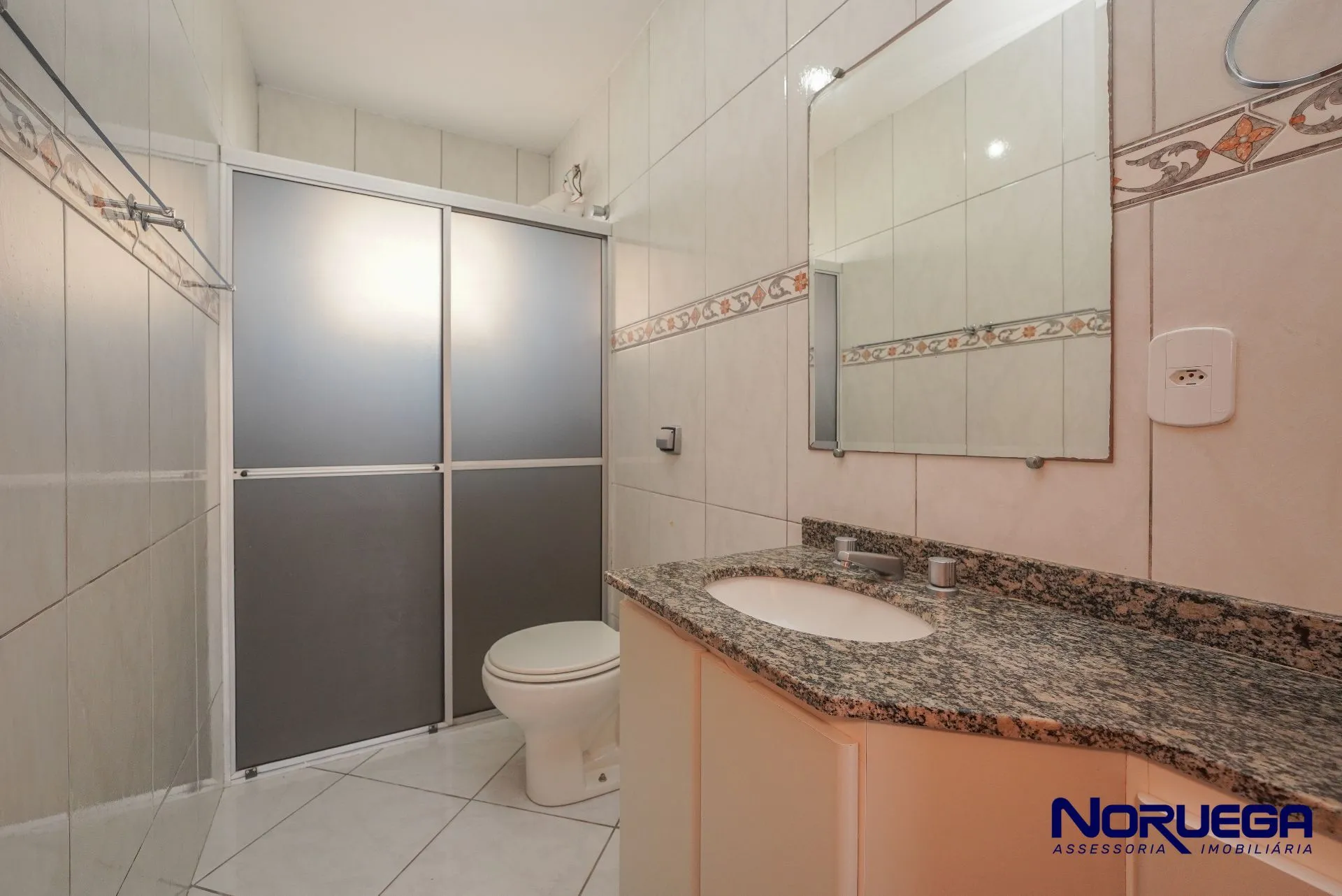 3-bedroom house, 1 with its own bathroom, 105 m², Curitiba — photo 22