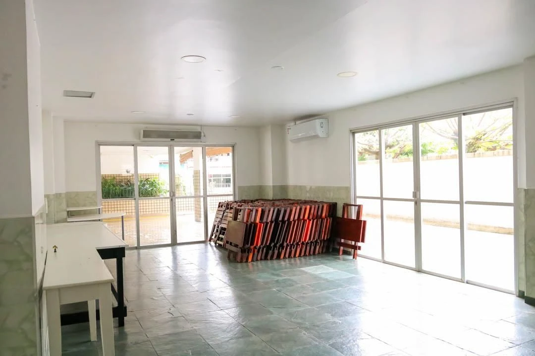 Apartamento para alugar com 2 quartos, 1 banheiro e vaga — photo 28