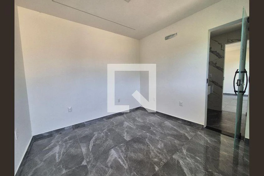 House, 400 m², with a washing machine — photo 23