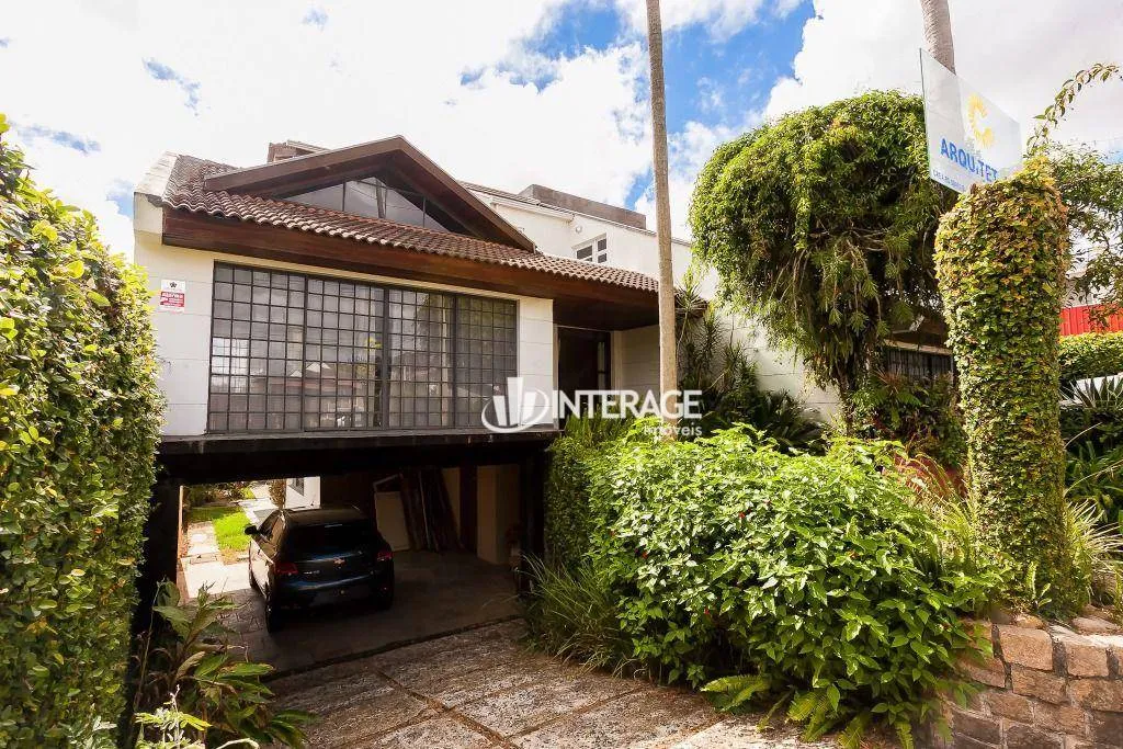 Furnished house with 5 bedrooms and a private BBQ area
