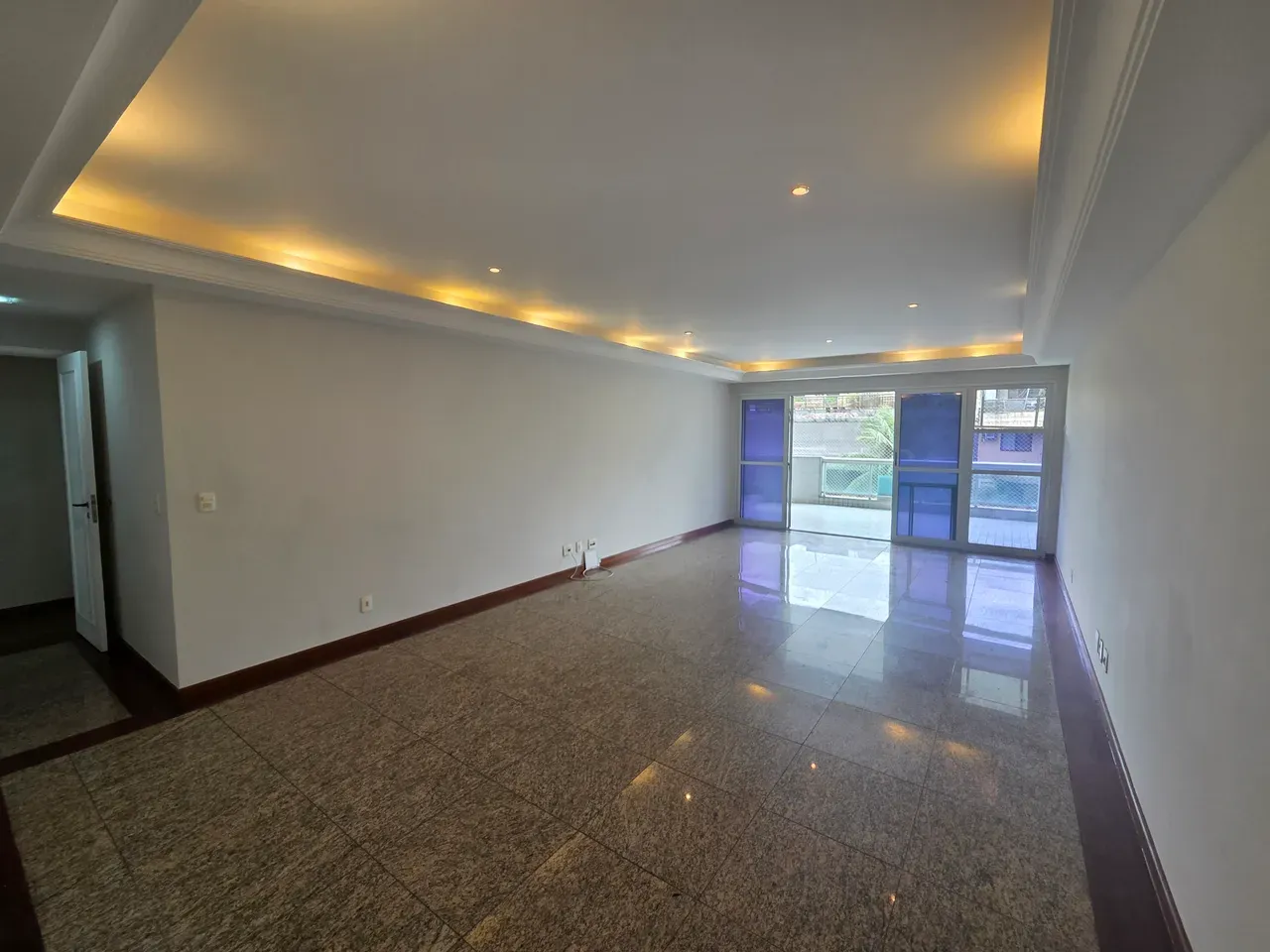 5-bedroom apartment in a building with a sauna — photo 5