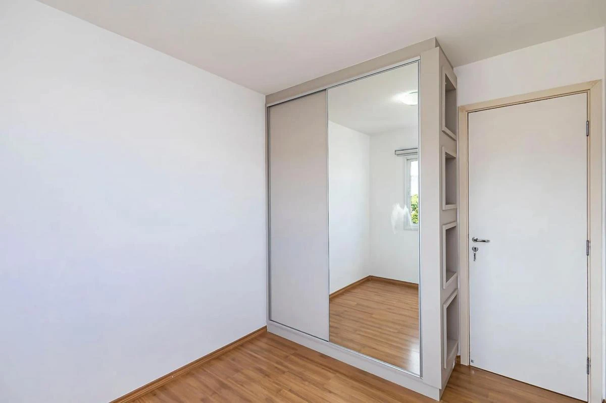 Apartamento de 3 quartos com varanda envidraçada — photo 29