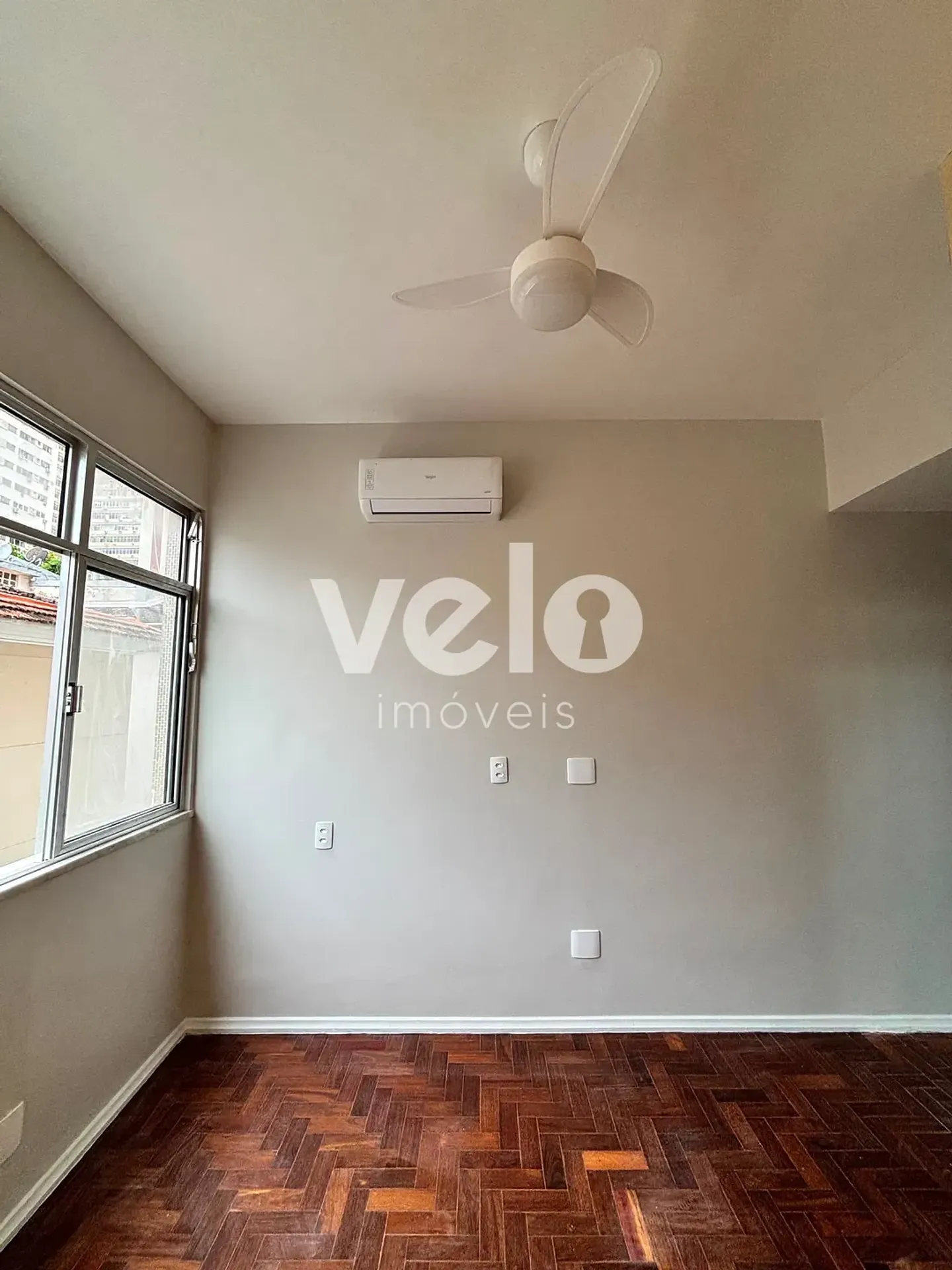 Apartment, 70 m², with wood or laminate floors — photo 9