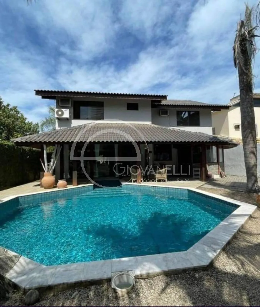 Furnished residential house with 4 bedrooms and 4 bathrooms — photo 9