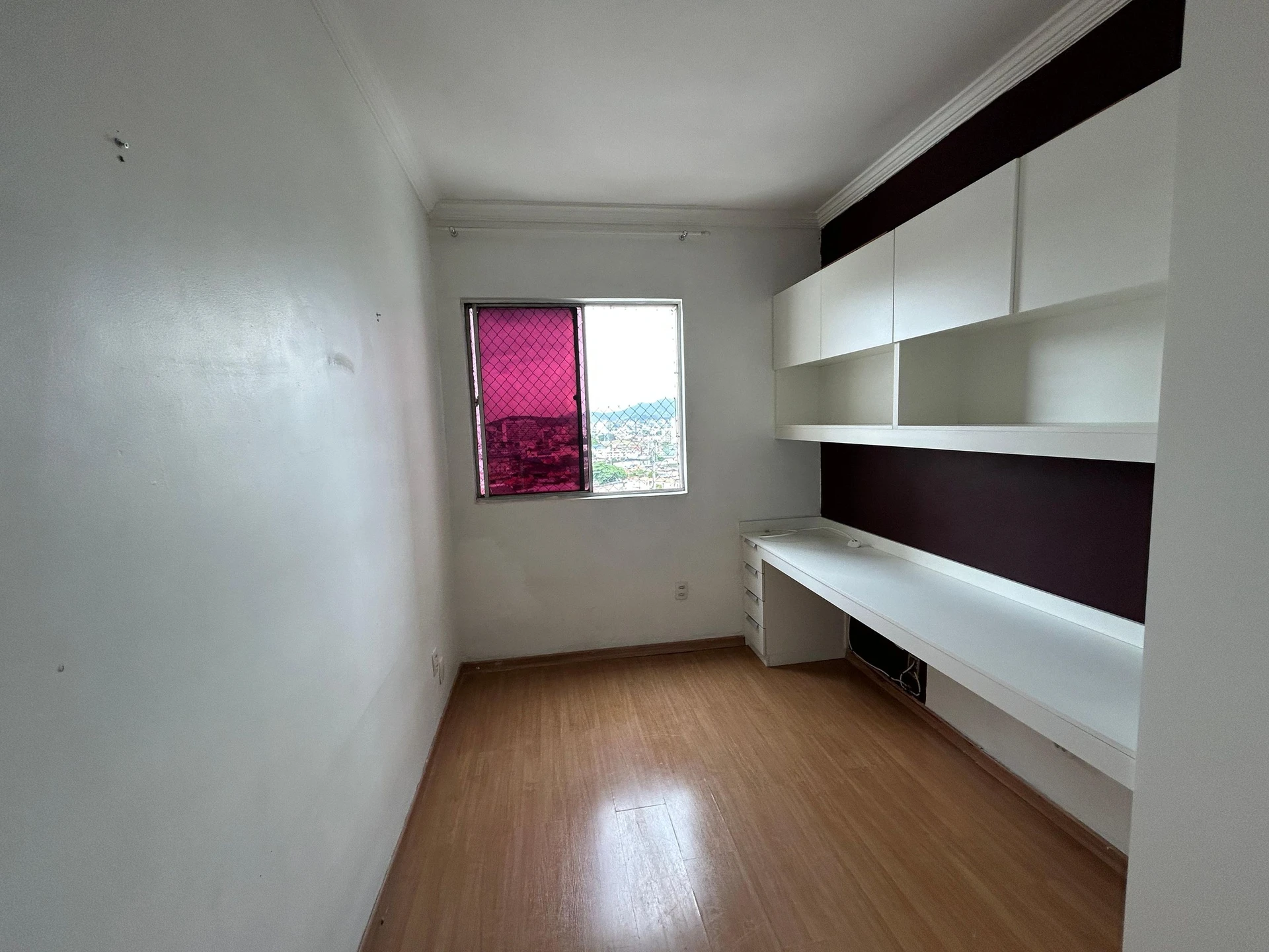 Home office in a 2-bedroom apartment, 47 m² — photo 19