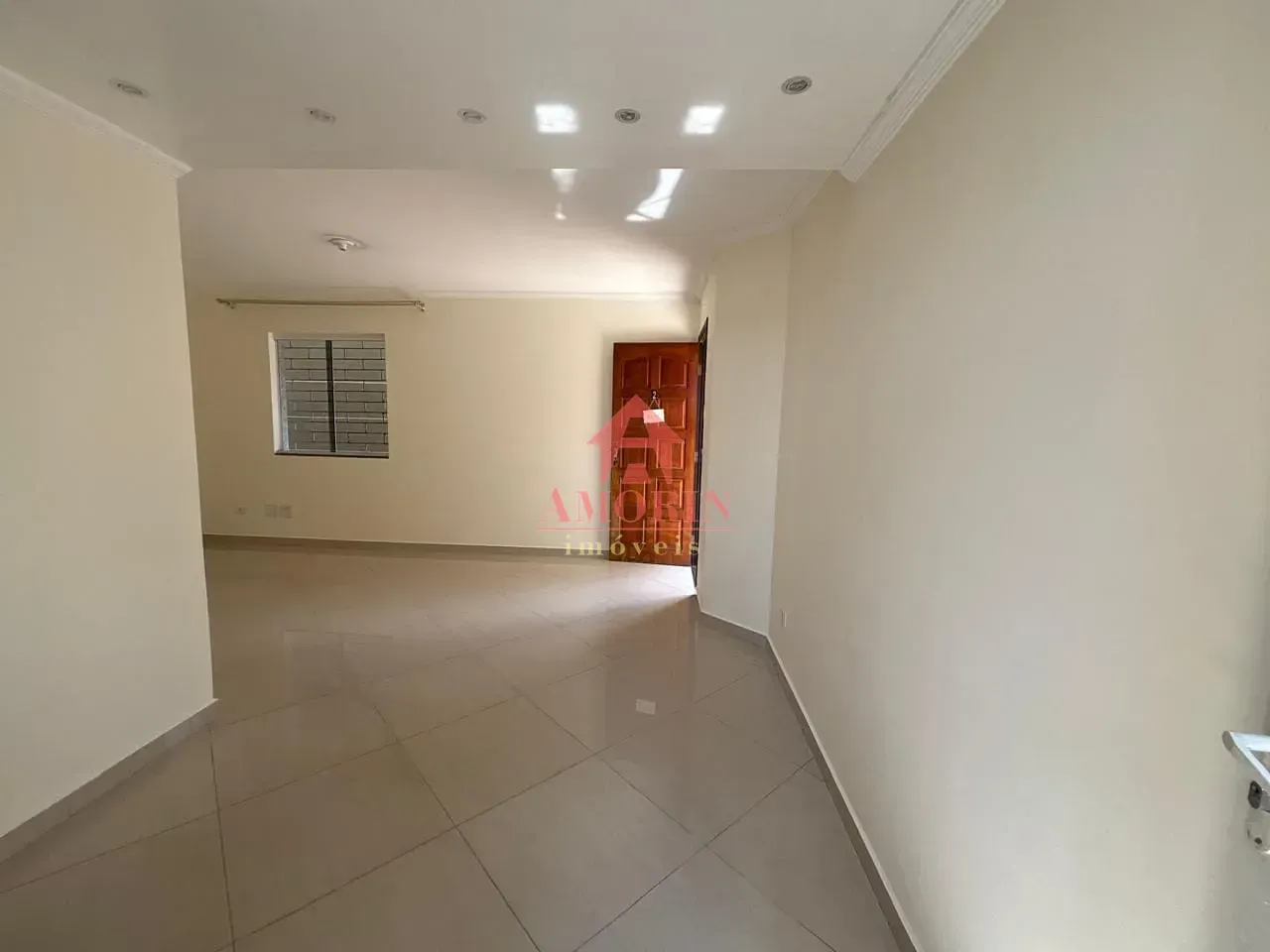 3-bedroom house with a grill on the balcony in Curitiba — photo 4