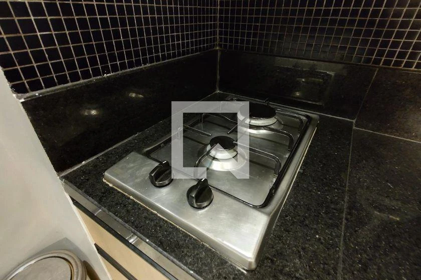 Apartamento mobiliado de 1 quarto com sacada — photo 22