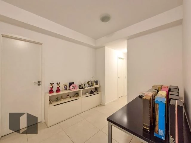 Apartment with 4 bedrooms and 4 bathrooms — photo 29
