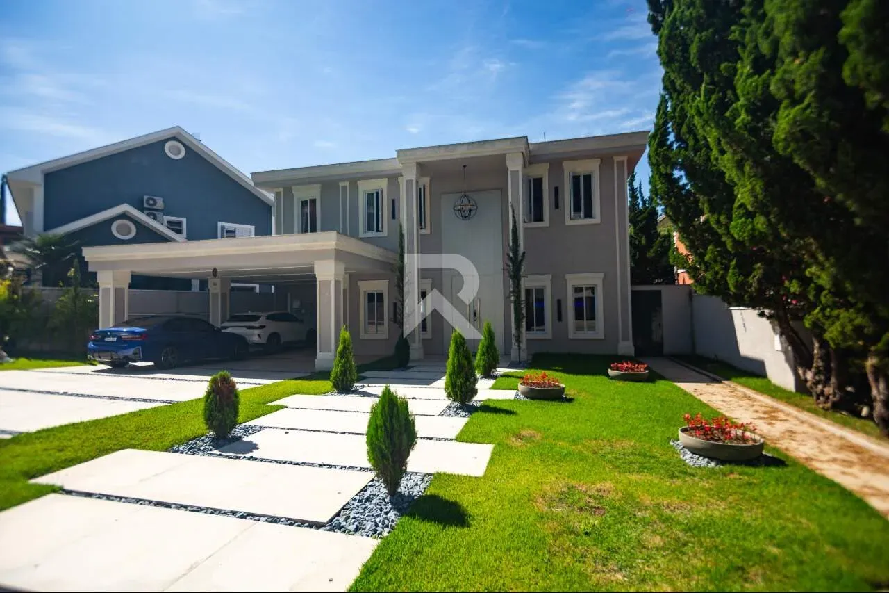 House with 4 en-suite bedrooms and private BBQ — photo 36