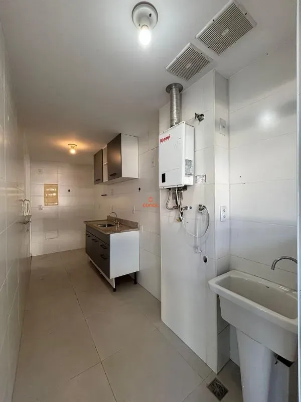 Apartamento de 2 quartos com cozinha integrada e 56 m² — photo 23