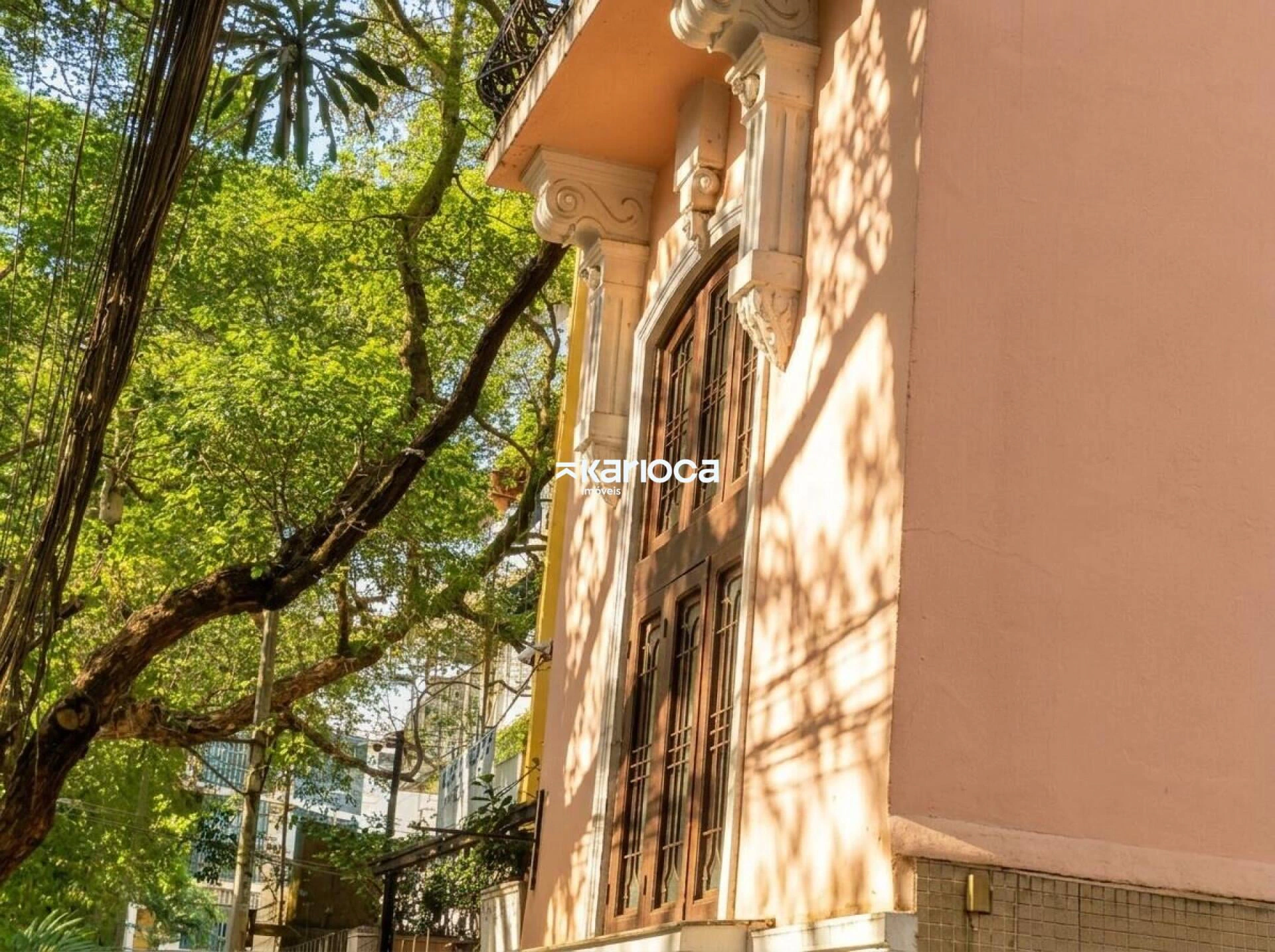 4-bedroom apartment with a washing machine — photo 4