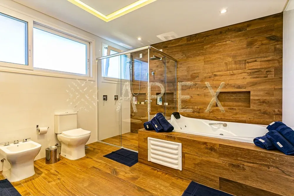 Casa para temporada con 5 dormitorios, 4 en suite y 6 baños — photo 11