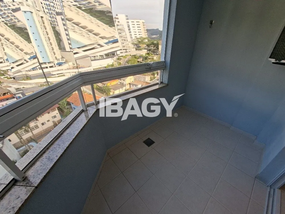 Furnished 2-bedroom apartment with 75 m² and 1 suite — photo 7