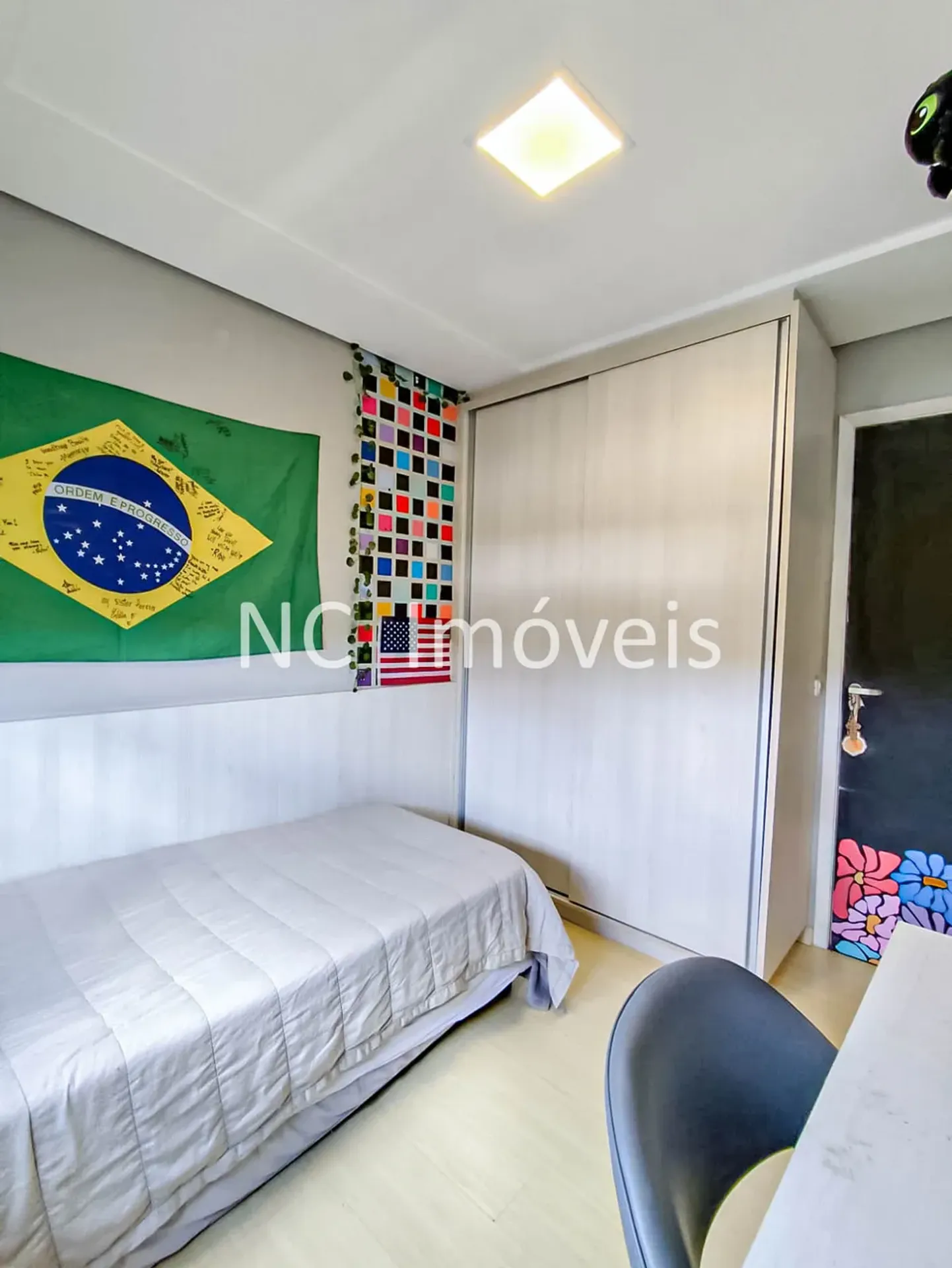 Меблированный двухэтажный дом: 3 спальни, 128 м² — photo 24