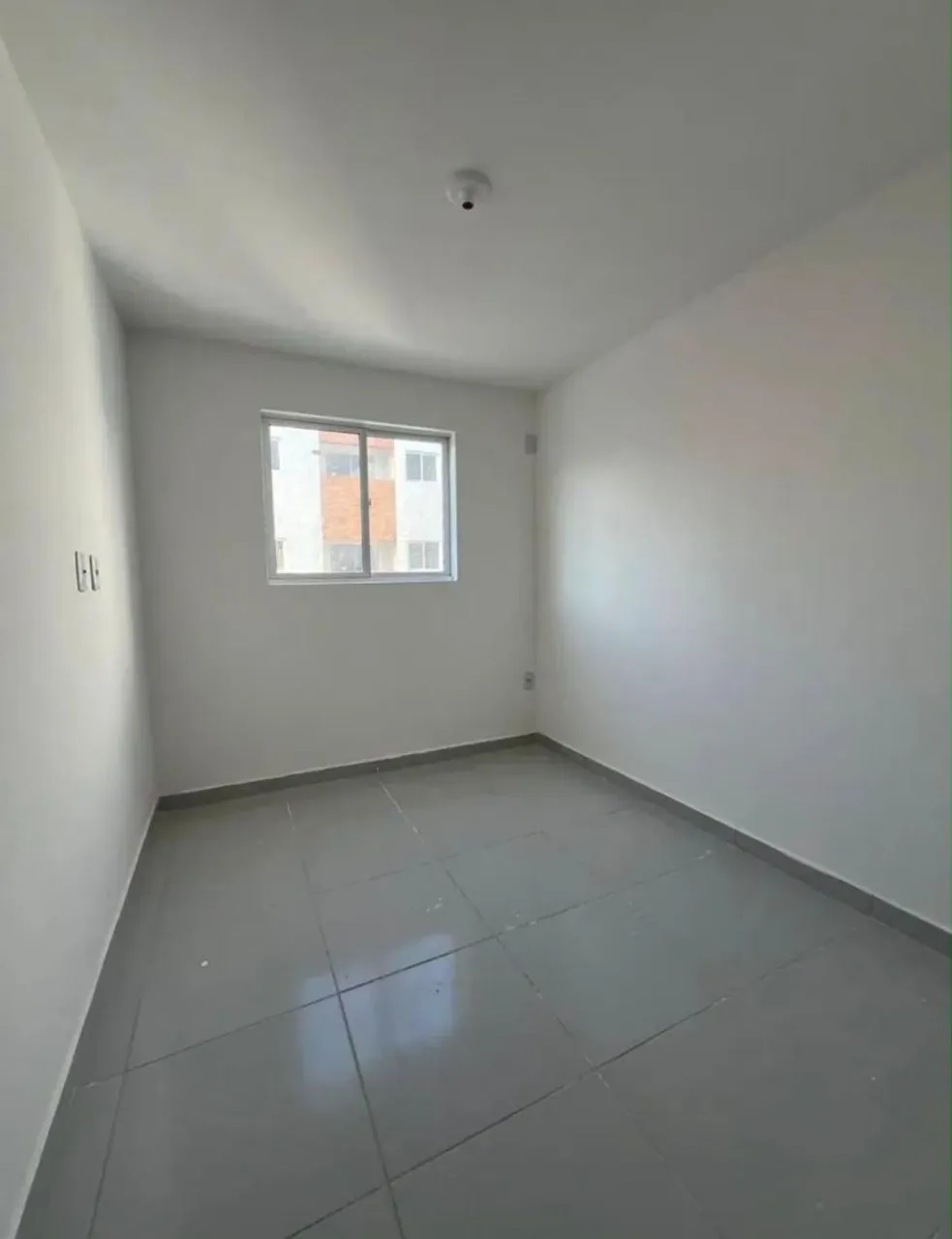 Apartamento de 2 quartos em condomínio com piscina — photo 5