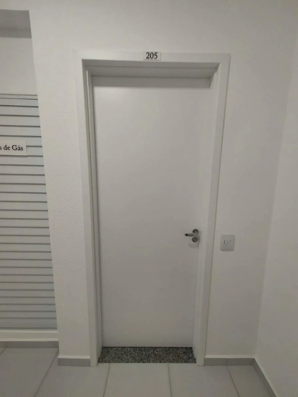 2-bedroom apartment with 1 bathroom and a balcony — photo 19