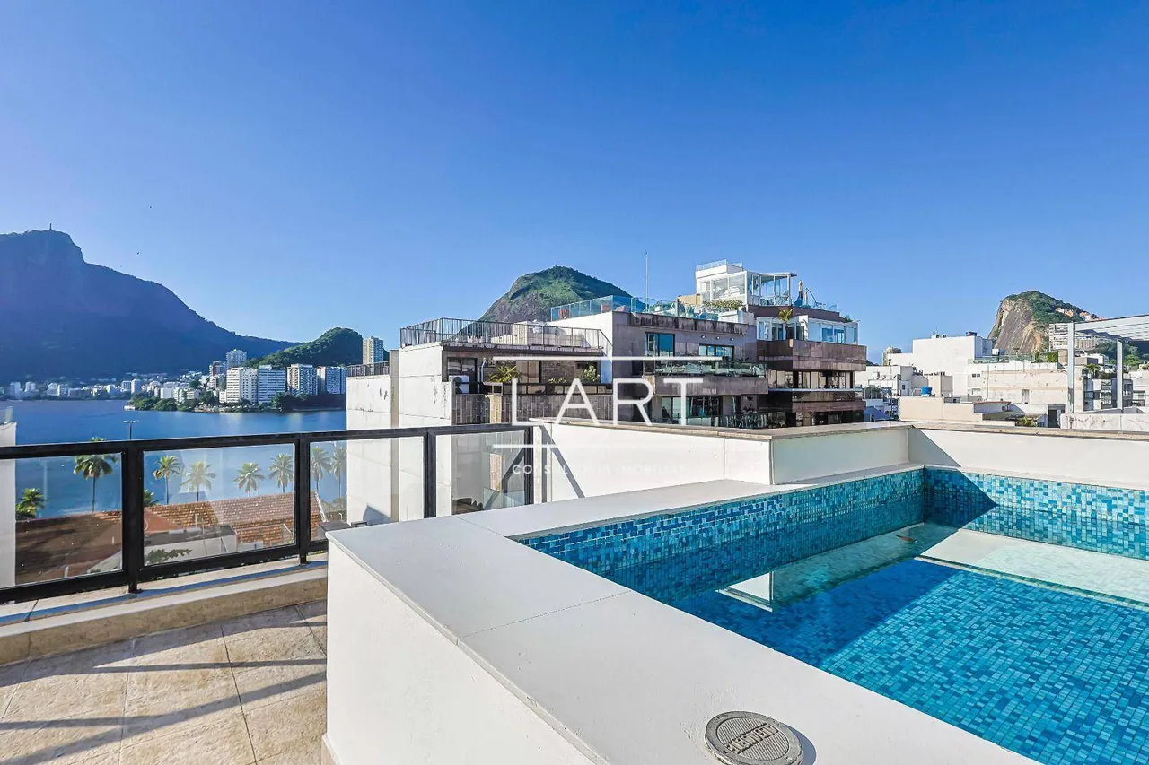 Apartamento com 3 quartos e 3 banheiros, 220 m² — photo 6