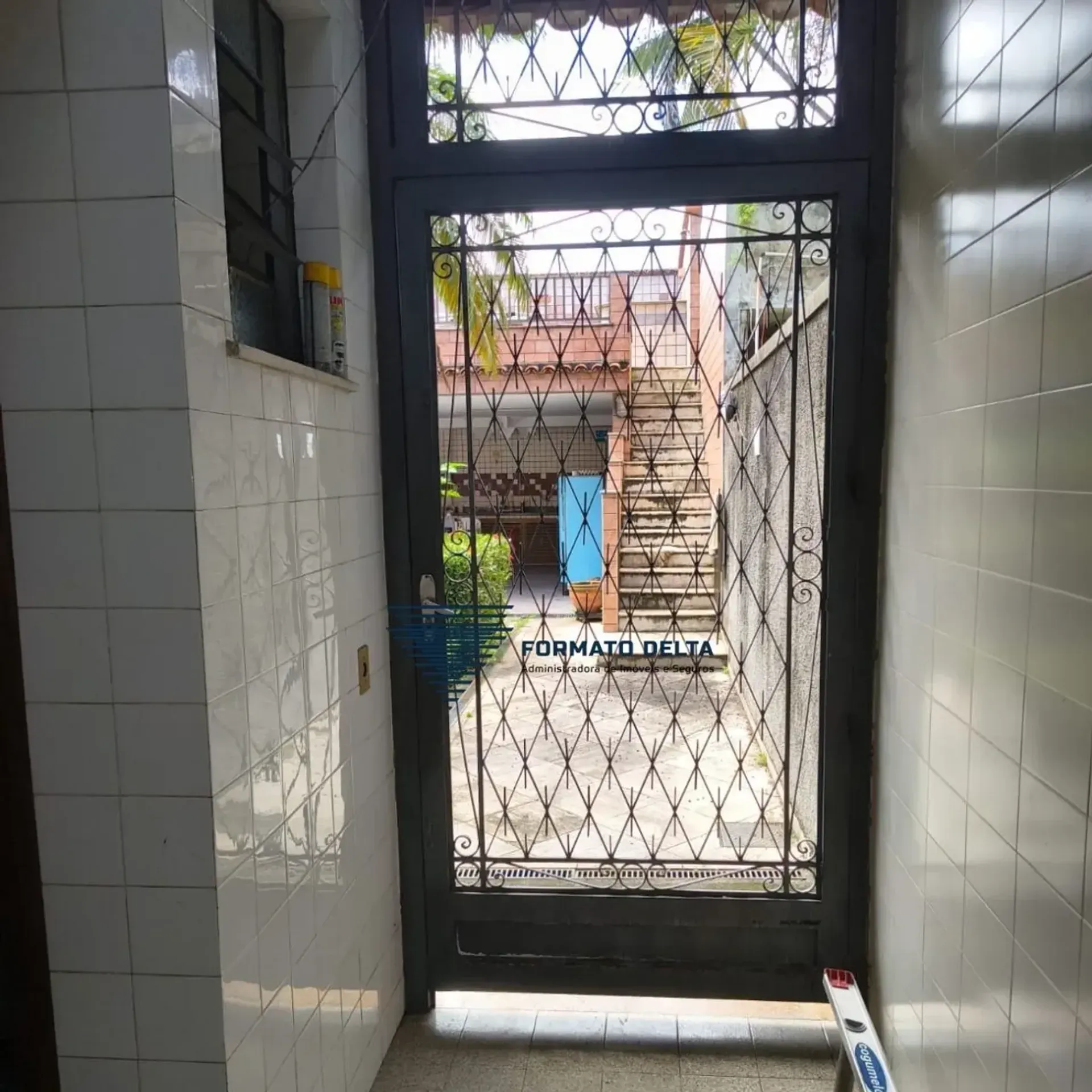 Casa com 8 quartos, 4 banheiros e 7 vagas no 2º andar — photo 32