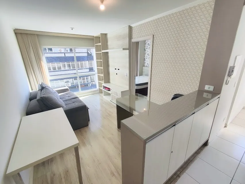Departamento de 1 dormitorio con lavadora en Curitiba