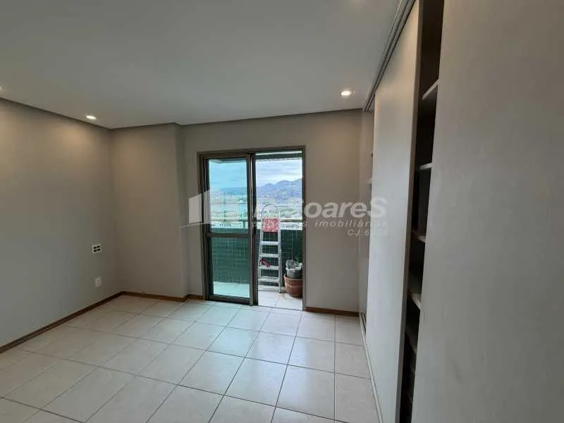 Apartamento de 3 quartos em condomínio com piscina aquecida — photo 11