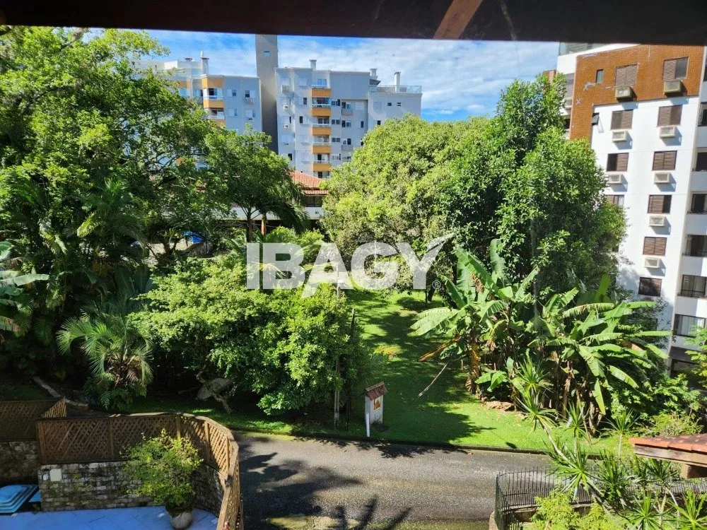 6-bedroom house with 600 m²; 3 suites and 5 bathrooms — photo 11